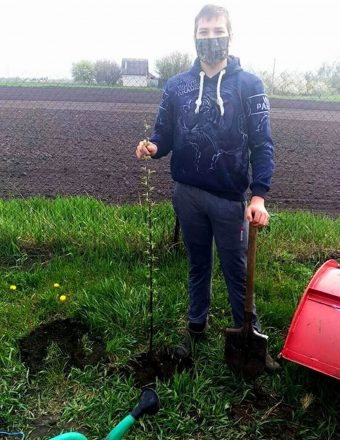 95478206_242429953481756_8026587375578644480_o-min