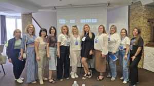 МОЛОДІЖНА ПОЛІТИКА